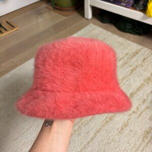 Nordiska Konpaniet Fuzzy Pink‎ Hat